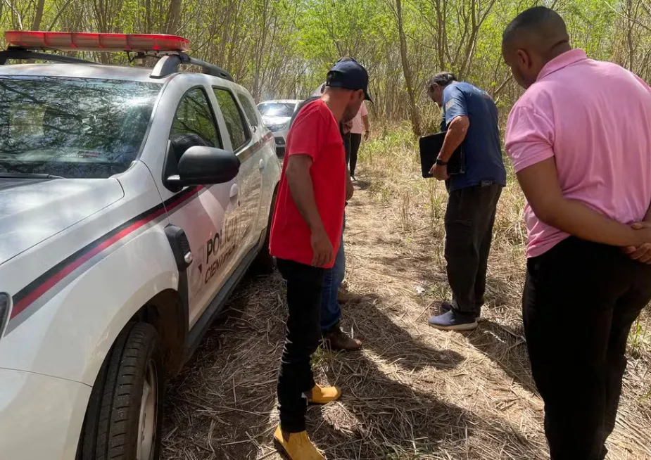 Auxiliar de limpeza que desapareceu após procurar UPA com dores no braço é enterrada 7 meses depois do crime
