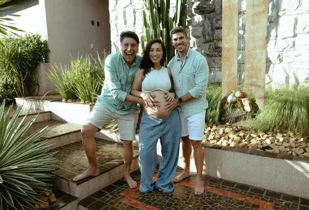 Juiz e procurador realizam sonho da paternidade com barriga solidária e celebram 1º Dia dos Pais com a filha: 'Experiência transformadora'